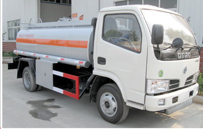 東風(fēng)金霸加油車(chē)圖片